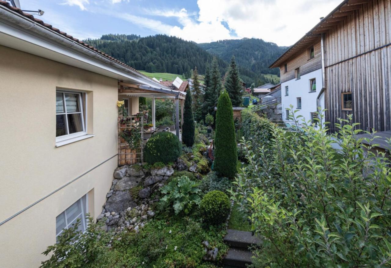 Toskanahaus, Njualms Tannheim Exterior photo